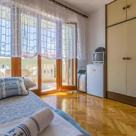 Studio In 39230 Apartment Crikvenica